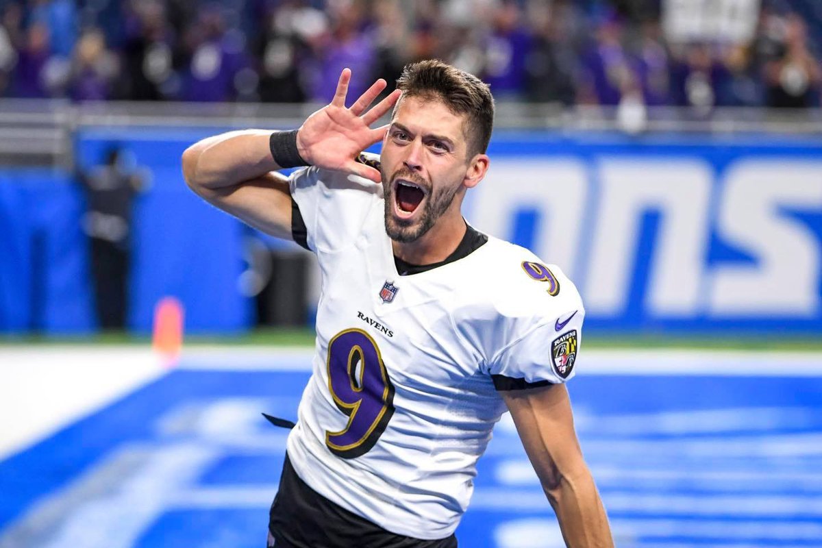 Jimmy’s Famous Seafood (@jimmysseafood) on Twitter photo 😈 Happy Purple Friday, #RavensFlock! Meet The GOAT, <a href="/jtuck9/">Justin Tucker</a>, this Tuesday at The Famous!
🎟 Tickets still available, thanks to our friends from <a href="/LGCsports/">LGC Sports Marketing</a>! eventbrite.com/e/the-justin-t… 😈 Happy Purple Friday, #RavensFlock! Meet The GOAT, <a href="/jtuck9/">Justin Tucker</a>, this Tuesday at The Famous!
🎟 Tickets still available, thanks to our friends from <a href="/LGCsports/">LGC Sports Marketing</a>! eventbrite.com/e/the-justin-t…