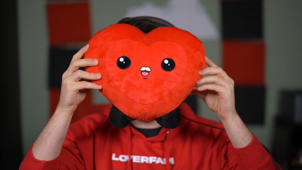 🔗  loverfellastore.com 

Lil Fella is out now, get it while it's hot. 10 days only. Virtually the best plushie that's ever been created by humans. Don't miss out