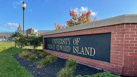 UPEI creating medical school 'co-degree' in partnership with Memorial University ift.tt/3iJqoNK #pei