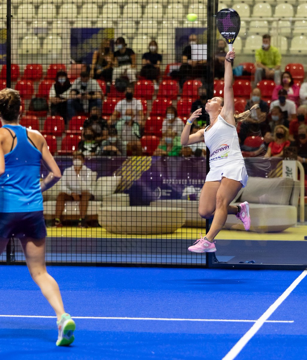 Jump around!

#VenetoPadelCup #VPC2021 #padel #padeloficial #padelmania #jump