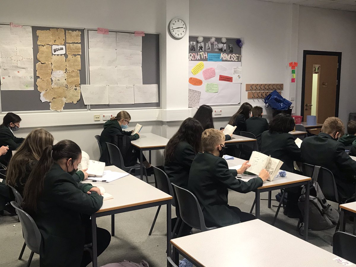 MrsJones2020's tweet image. #StopandRead2021 @StMungos_Eng