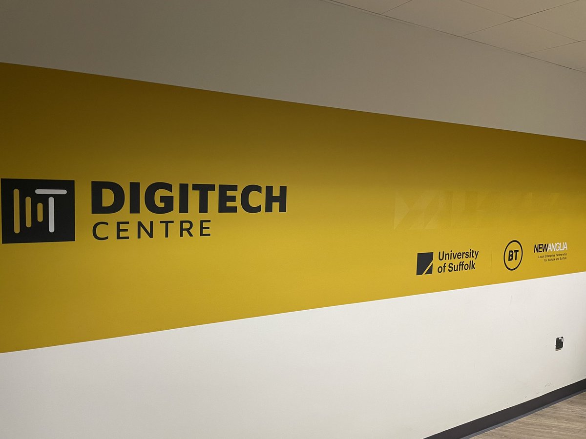 gupsjagpal's tweet image. Great to be at the launch of the new @UniofSuffolk @adastralpark #DigiTechCentre this afternoon. A great new innovation centre for the UK. Well done to @DastbazM @lisaperkinsadpk and team, a great achievement.