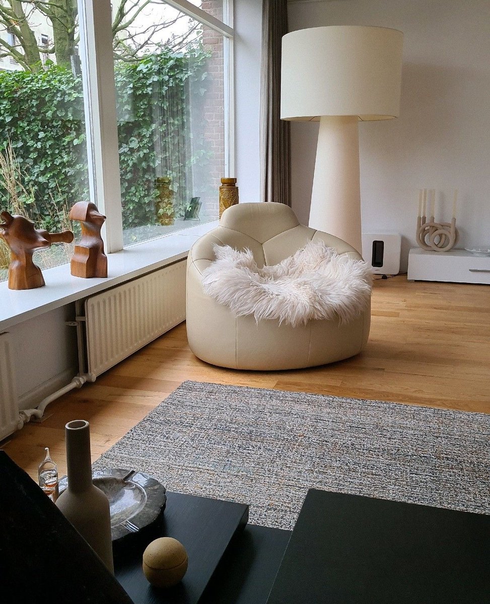 We love seeing the different ways to style Ligne Roset products