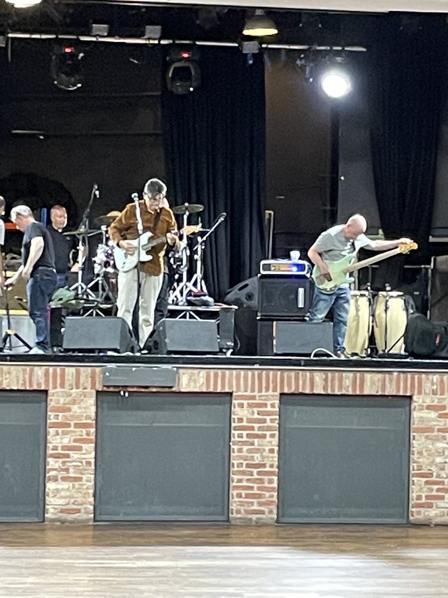 ⁦<a href="/theblowmonkeys/">@theblowmonkeys.bsky.social</a>⁩