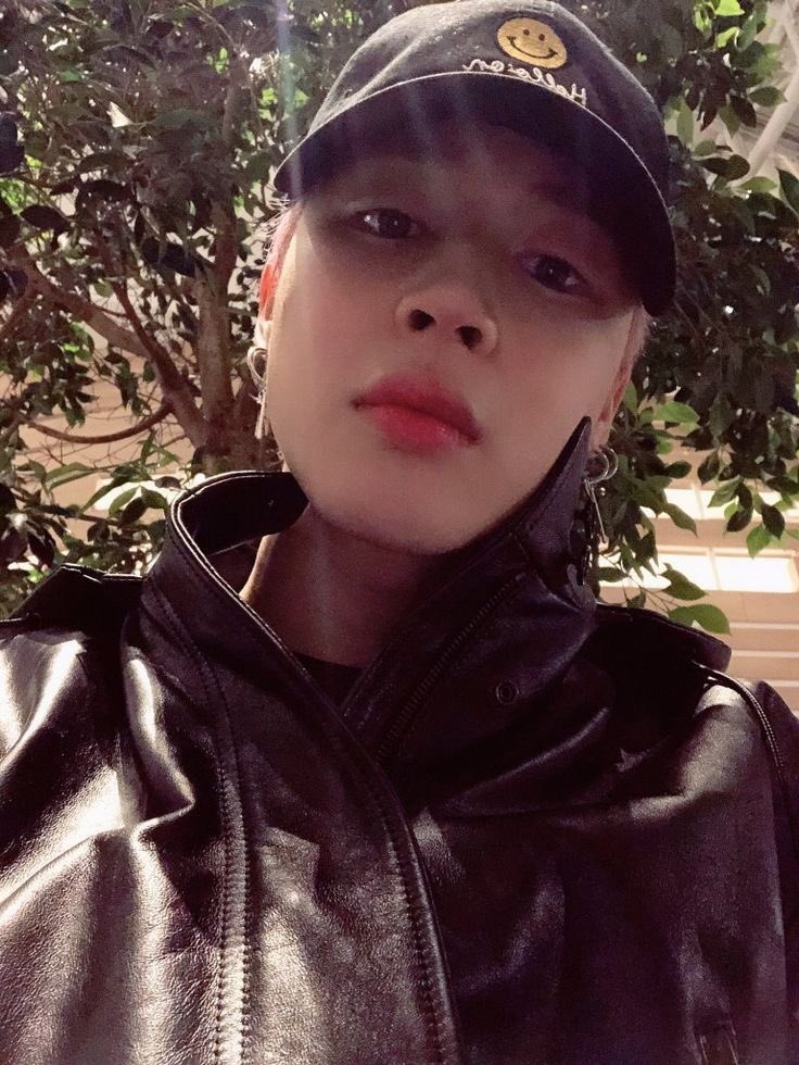 CabJimin's tweet photo. Já q n apareço por aq ent… ✌︎︎ https://t.co/crp9zWRgjj