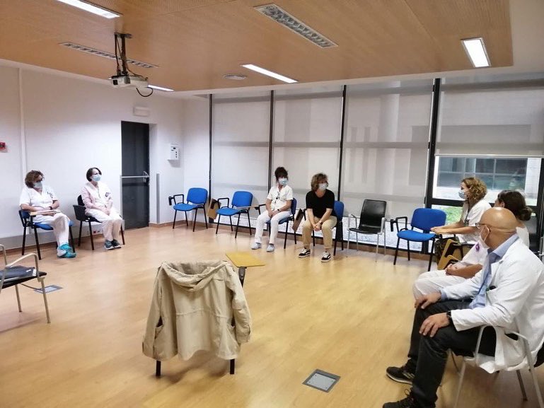 SaludMentalHSLL's tweet photo. Jornada de #Mindfulness en el hospital @SonLlatzer https://t.co/JxSkSFfUmj