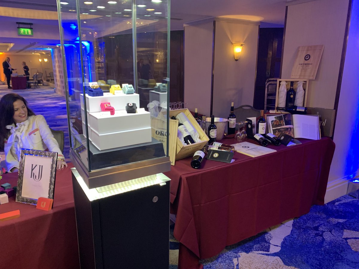 Andrew steel tweet media