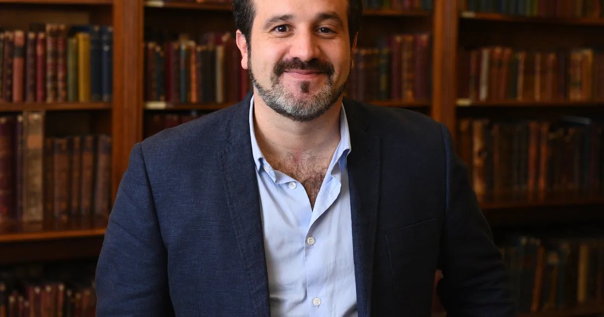 AchabiOk's tweet photo. ACHABI RECHAZA EL REEMPLAZO DE FERNANDO LOPEZ EN LA BNM
Inesperado e insólito cambio en la institución que tuvo al frente un profesional de la información de su trayectoria y demostrado compromiso con la educación y la bibliotecología. Nuestro apoyo y reconocimiento a F. Lopez https://t.co/HhpJ7Y8NiV