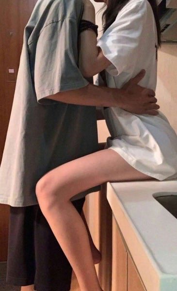 sickgothinspo's tweet photo. *♡∞Relationship Thinspo Thread∞♡*

( ♡ / ↻ appreciated )

🏷  proana , bonespo , legspo , sweetspo, edtwt , ricecaketwt , anatwt , thinsp0 , couples thinspo https://t.co/Q9nNxhw0As