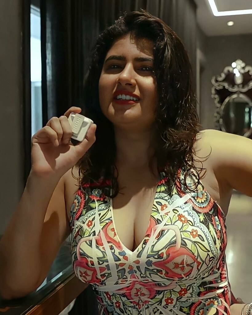 FBMPMtoXoBESA1e?format=jpg&name=medium