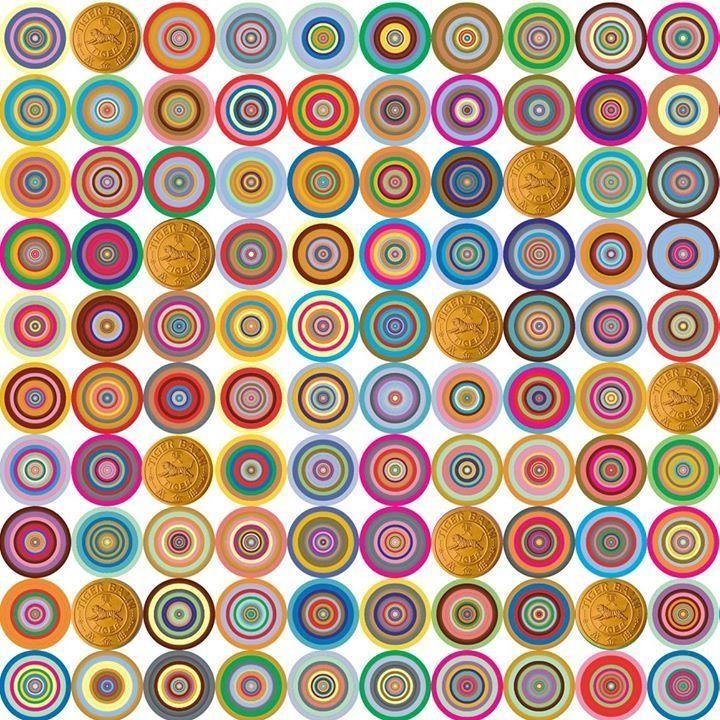 Tiger_Balm_US's tweet photo. 🚨GIVEAWAY🚨
Enter to win a jar of Tiger Balm Extra – our traditional red pain relieving ointment:
1️⃣ Comment – how many Tiger Balm lids in this pic?
2️⃣ Retweet
3️⃣ Tag a friend
5 winners. U.S. only. Ends Monday.
#TigerBalmExtra #PainRelief #Contest #GiveawayAlert https://t.co/8tJvDbr34r