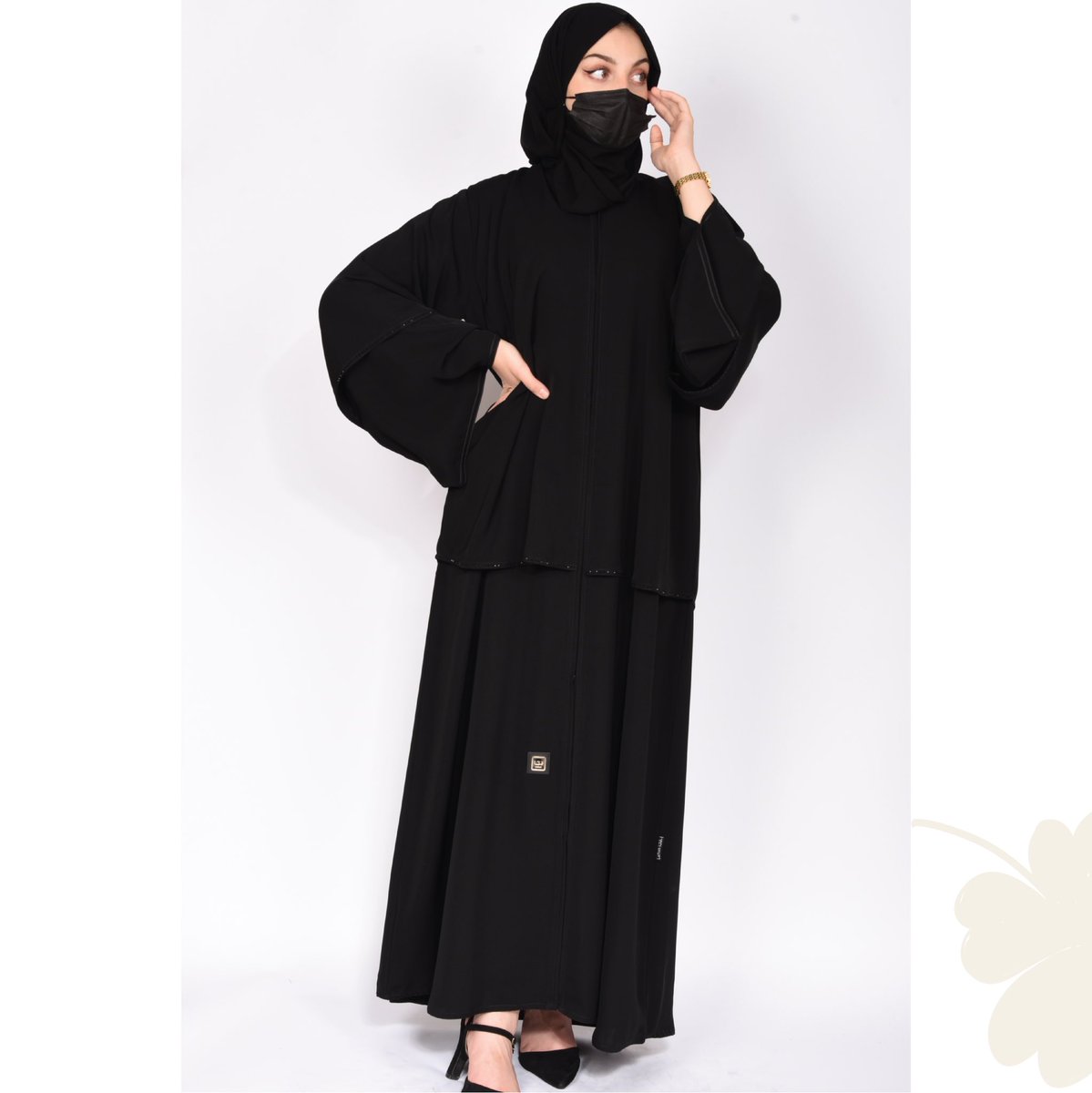 laftah_abayat's tweet photo. #new_style
عباية كويتي انيقة وحصرية , وبتطريز يدوي على اطراف الطبقة الاولى ✨
-
-
كود العبابة| M1409
ابدأي تجربة التسوق بلا عناء في موقعنا..التوصيل لجميع مناطق المملكة ودول الخليج .
https://t.co/in9qXOMLwL
#جديدنا #عبايات2021 #لفته_للعبايات https://t.co/6daQ408Zfc