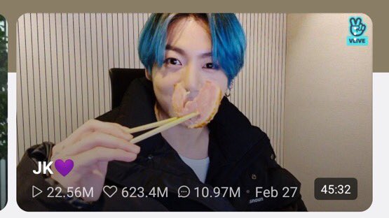 [INFO] Jungkook ocupa o Top 3 de Live mais vista de 2021 no aplicativo VLive. Com lives de 29 milhões, 26 milhões e 22,56 milhões de visualizações!! 🙌🎉

                🎊🎉🎊

🐿 <a href="/BTS_twt/">방탄소년단</a> ©️JungkookAsia__