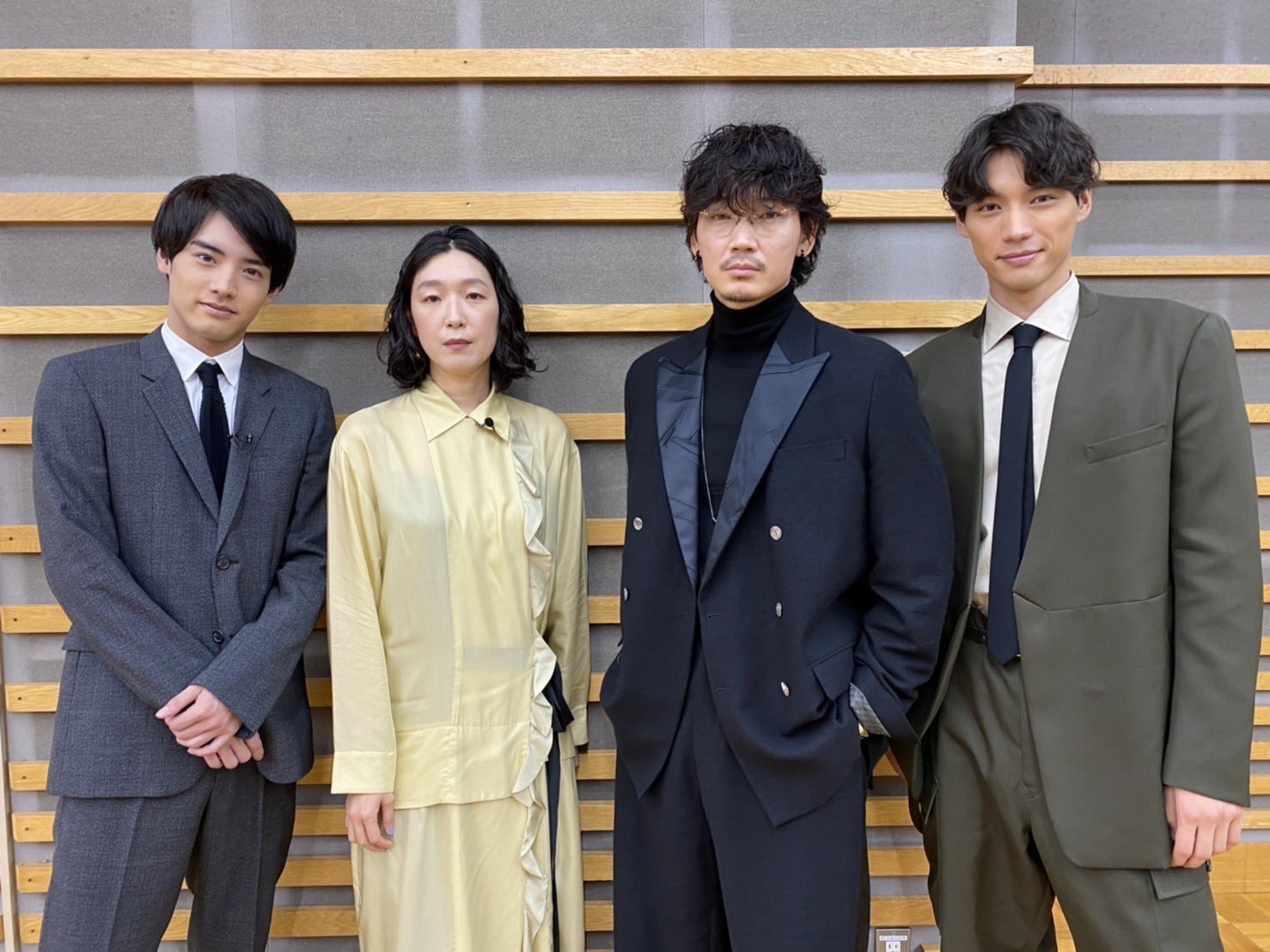 綾野剛news 10 9 土 月10ドラマ アバランチ 放送まであと９日 T Co Dv6x0ergr2 Tv 13 30 フジテレビ関東 14 59 北海道文化放送 ドラマツアーズ21秋 月10 木10 綾野剛 福士蒼汰 劇場上映 そこのみにて光輝く R15