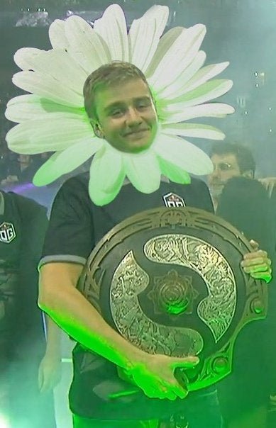 ThyGeo's tweet photo. @OGesports @secretlabchairs HBD, BigDaddyN0tail! 😳🌻 https://t.co/AgL6MbS652