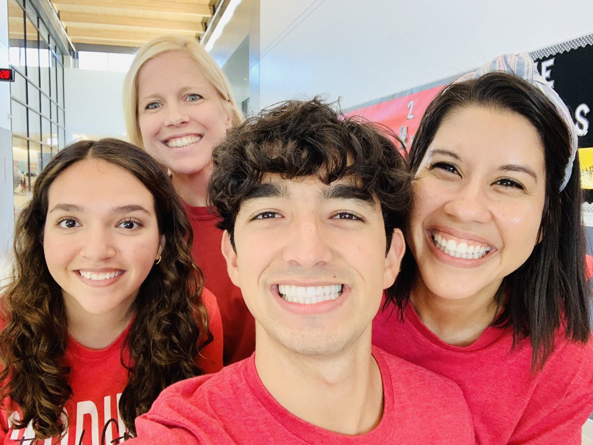 Laleh Olateju tweet media