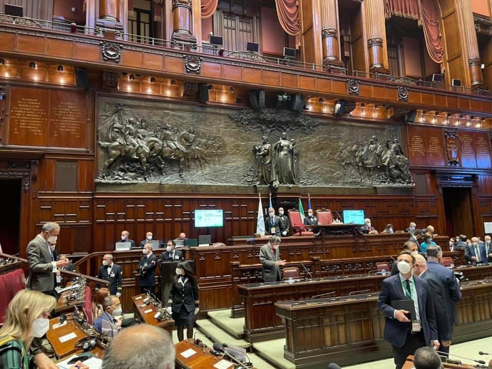 NadiaEssayan's tweet photo. #Climat
Je suis à la #cameradeideputei à Rome pour la #PreCop26ITA, en tant que secrétaire du groupe français de l’Union Interparlementaire, l’#UIP.
Ces réunions internationales sont des temps forts pour faire avancer la cause du développement durable et soutenable pour tous ! https://t.co/vUQC1zB5rt
