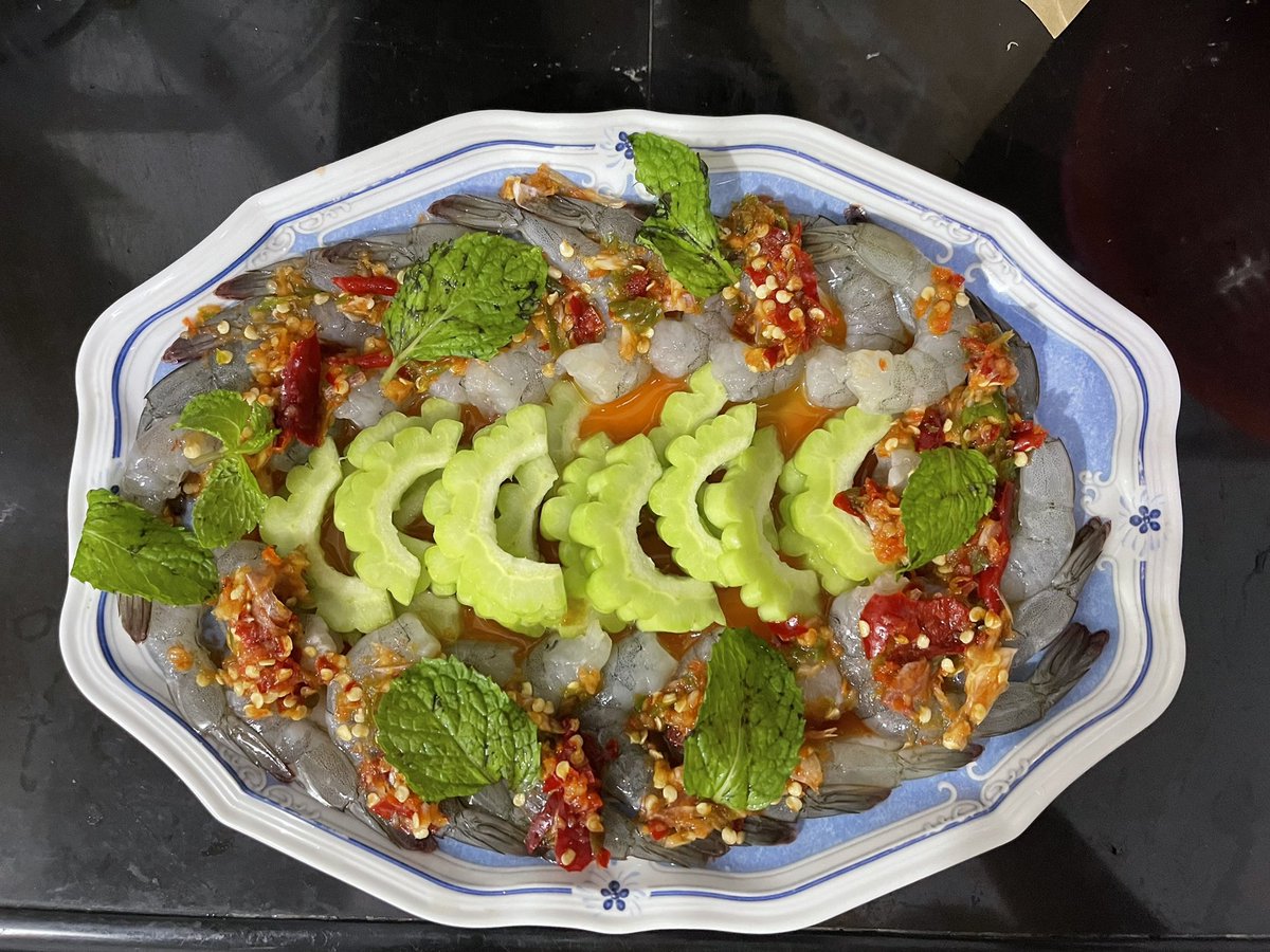 pattyzian's tweet photo. วันนี้แม่ทำกับแกล้มให้กิน 😋 #รีวิวขี้เอา เอ้ย!!! #รีวิวขี้เมา https://t.co/81LPTlLIVP
