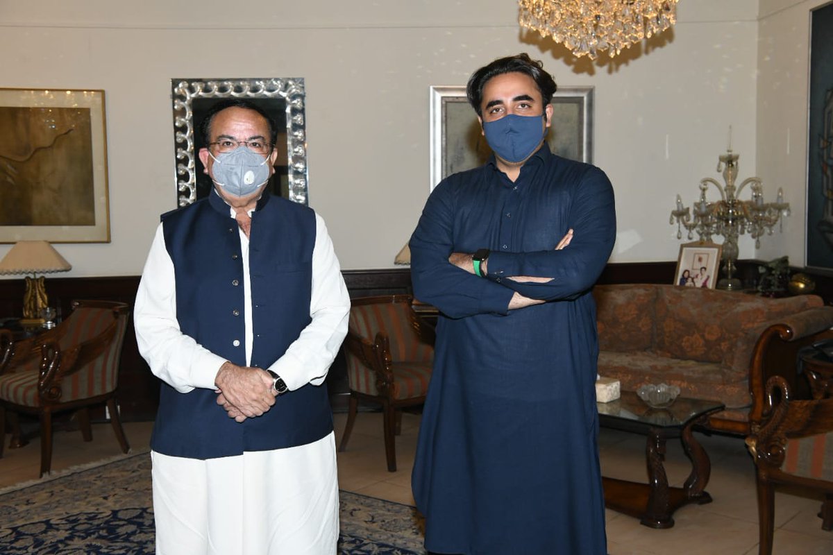 GiyanEssarani's tweet photo. With Beloved Chairman @BBhuttoZardari https://t.co/FsRoUrszO4