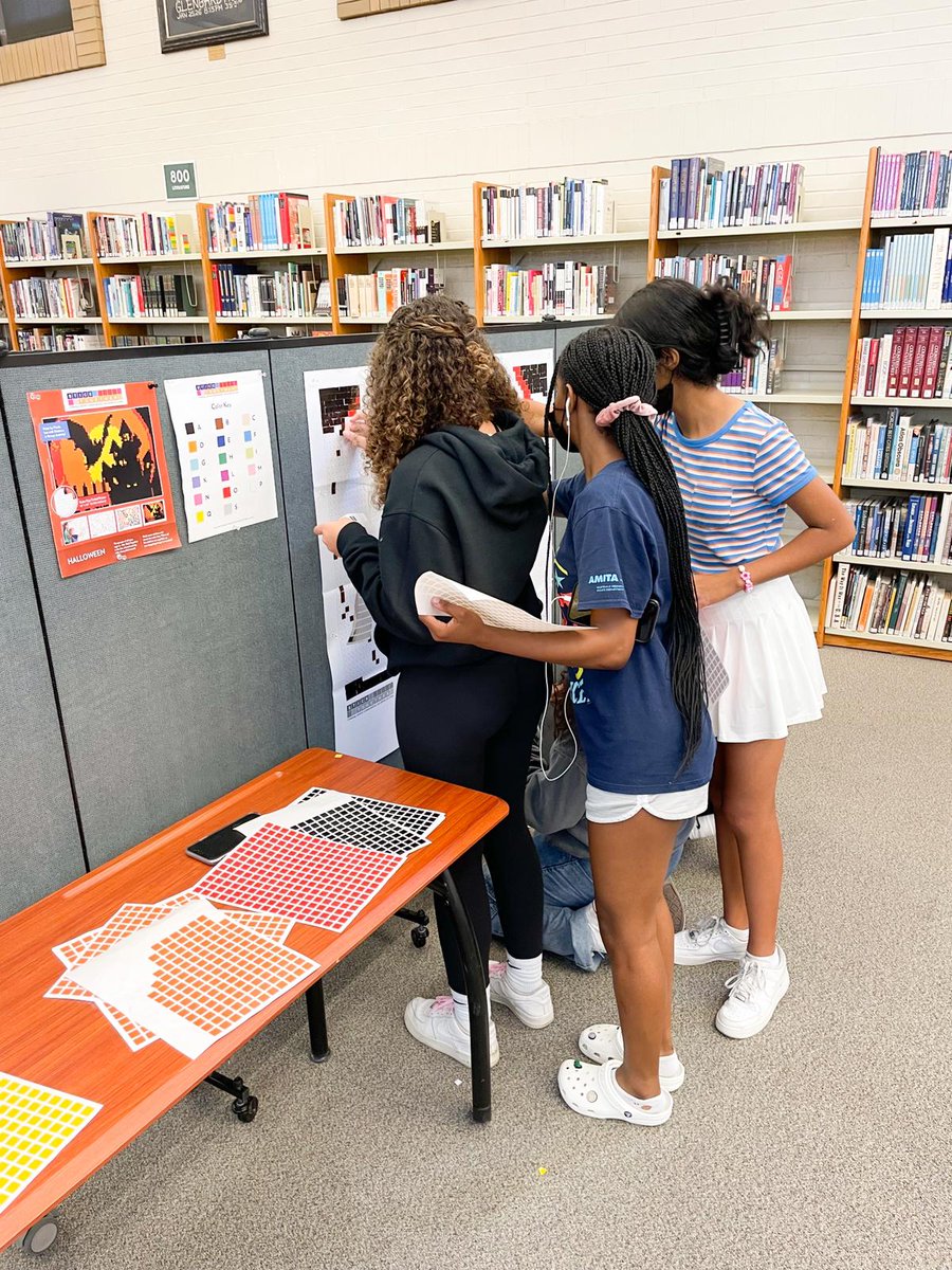 GWHS_Library's tweet image. Sticker art, board games, 3D printing, AND a book giveaway... it's a busy Friday at the library today! @GWHilltoppers @GlenbardDist87