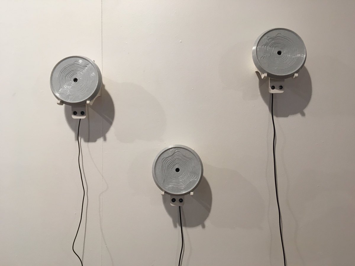 <a href="/MikhaelPommier/">Mikhaël Pommier | @MikhaelPommier@mamot.fr</a> <a href="/occ_esadorleans/">Objets Crafts & Computation</a> <a href="/LysianeLagadic/">Lysiane Lagadic</a> <a href="/ESADOrleans/">Orleans School of Art and Design</a> <a href="/Caroline_ZhD/">Caroline Zahnd</a> <a href="/Ooos11642647/">Ooos</a> @designcommun @PickMeUpAL 4 axes d’enquêtes pour l’année 2021-22 présentés du 8 octobre au 3 décembre 2021 à Orleans pour Search_Bar #2 – une exposition de l’ECOLAB, avec l’ensemble des travaux du programme de recherche <a href="/occ_esadorleans/">Objets Crafts & Computation</a> 
esadorleans.fr/search_bar_2_e…