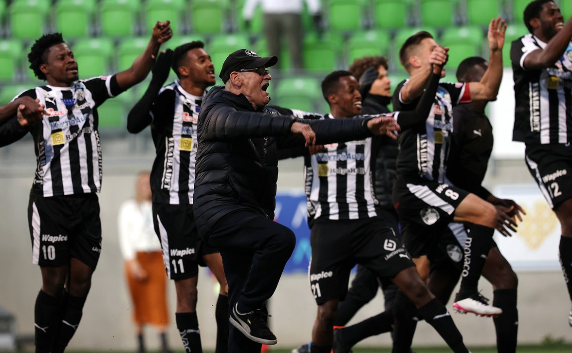 VPS tarrasi kiinni suoraan nousuun Veikkausliigaan veikkausliiga.com/uutiset/2021/1… #Veikkausliiga #VPS #MiestenYkkönen