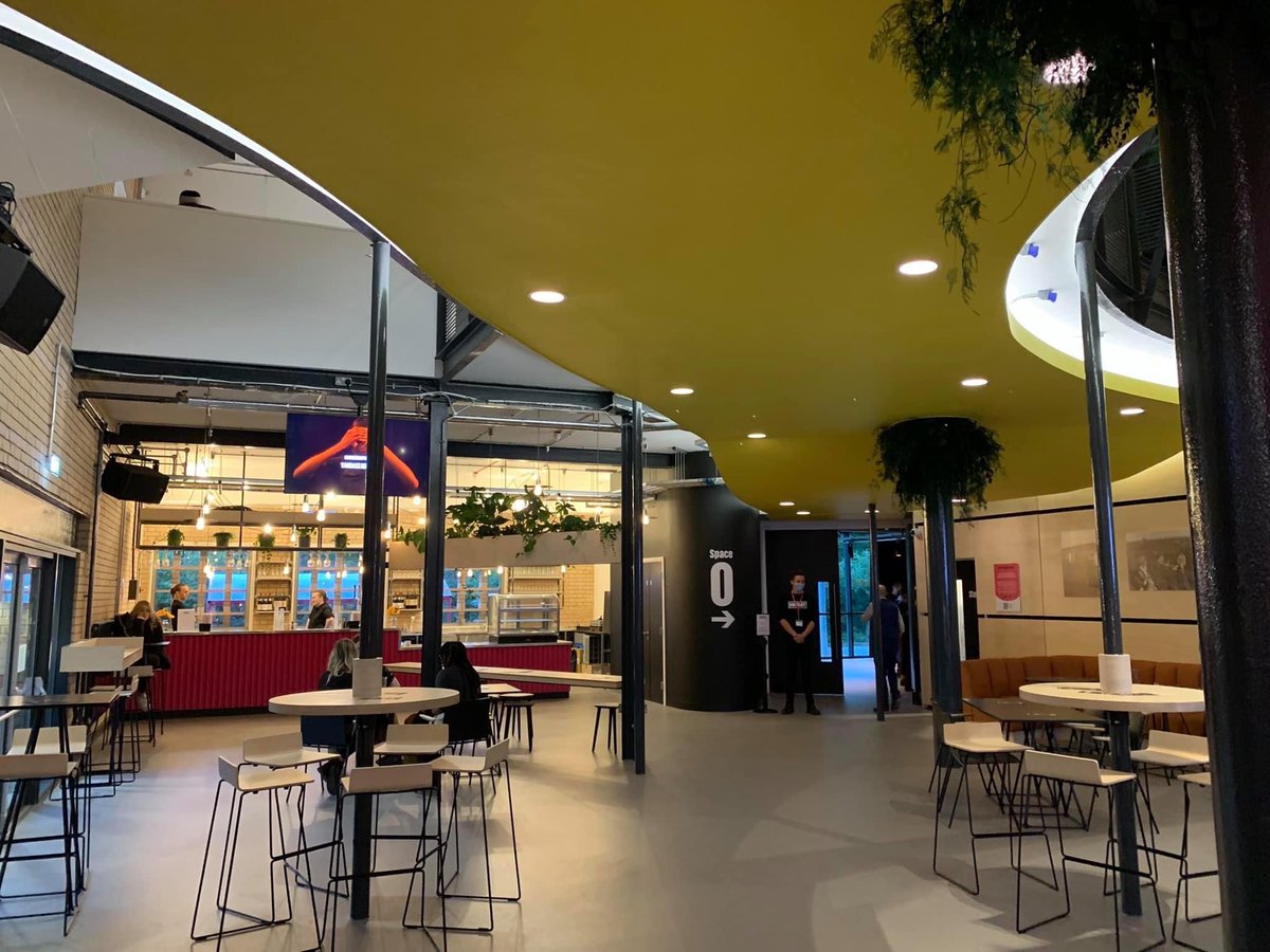 carolinejb17's tweet photo. My 2nd home @ContactMcr looked gorgeous last night for the reopening ๐๐ The Young Company smashed it with #EverythingAllOfTheTime & deserved their standing ovation ๐ So proud of what weโve achieved- yrs of hard work & sleepless nights totally worth it @MattContactmcr & all ๐ฅฐ https://t.co/r9LMTcrz58