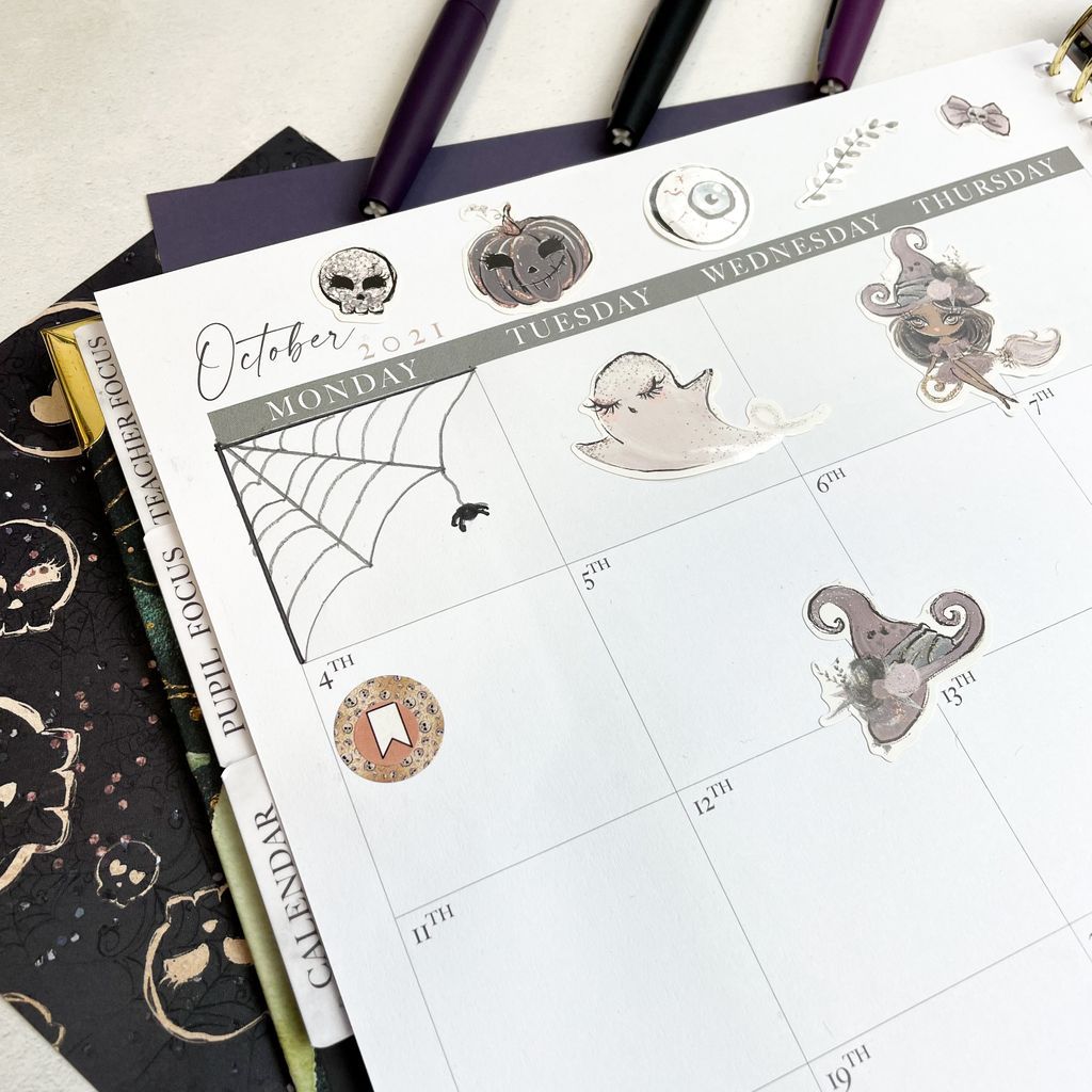 TPositiveTC's tweet photo. Our Plan with Me Packs contain little guides and tips for decorating your planner. The "Spooktacular" pack shows you how to create this spider's web https://t.co/b7d41perwH #TPTCPlannerInspo #TPTCPlanWithMe https://t.co/uLX5UnBt83