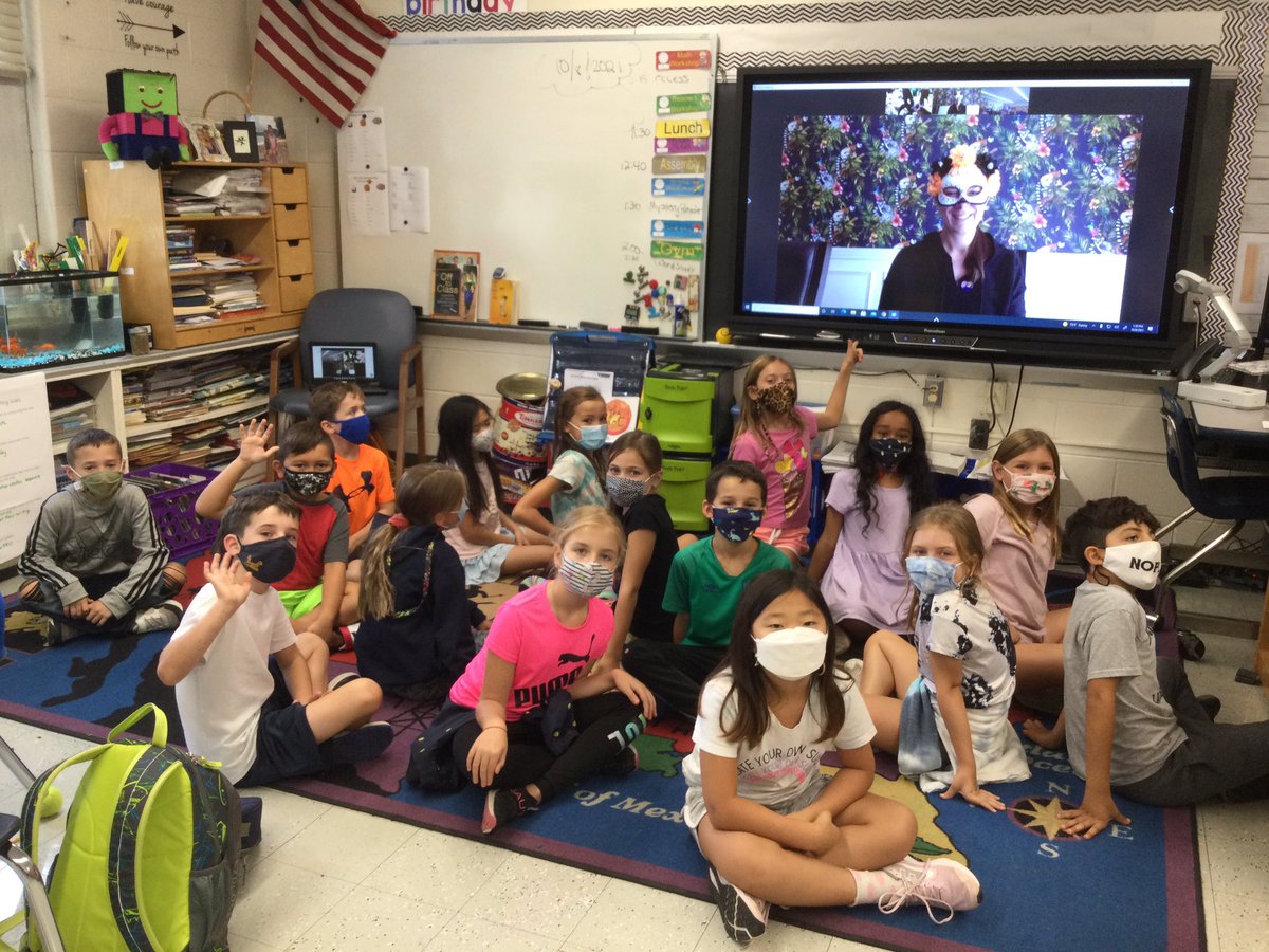 Tisdale3T's tweet photo. Mystery Readers are the best! @TisdaleSchool @CurriculumRSD https://t.co/SGexW9yHMK