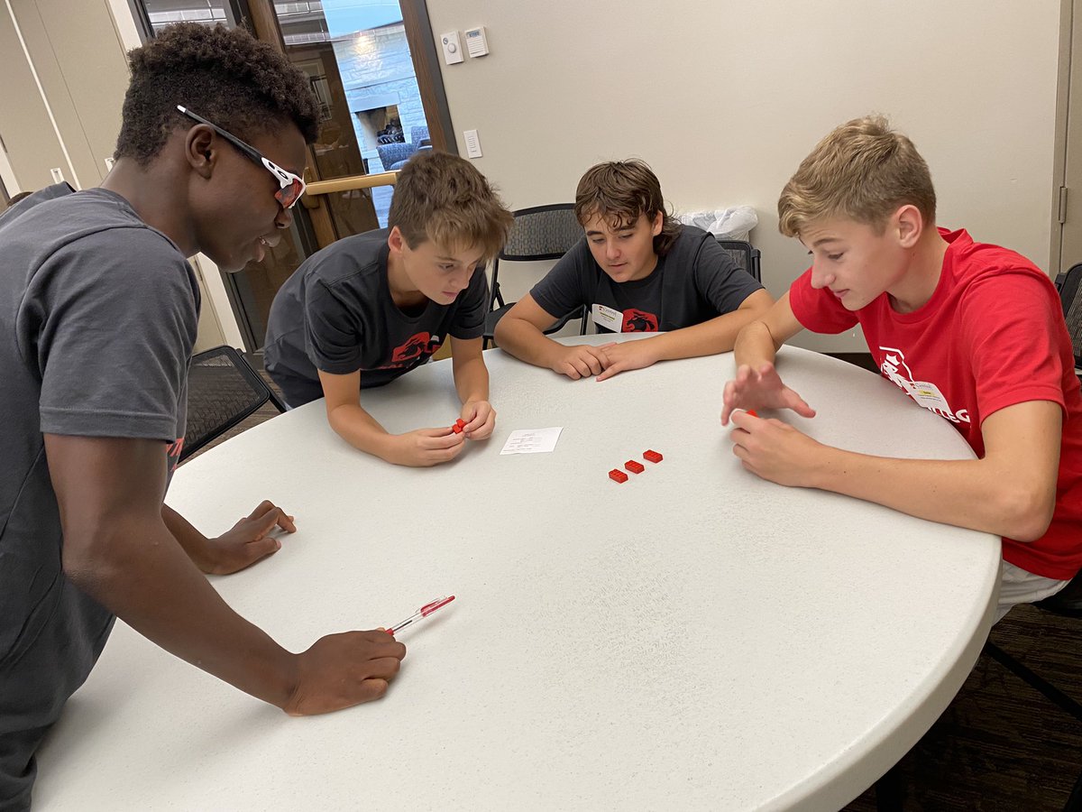 PellaMidSchool's tweet photo. Product engineering @CentralCollege ! https://t.co/NDjvNVWGmi