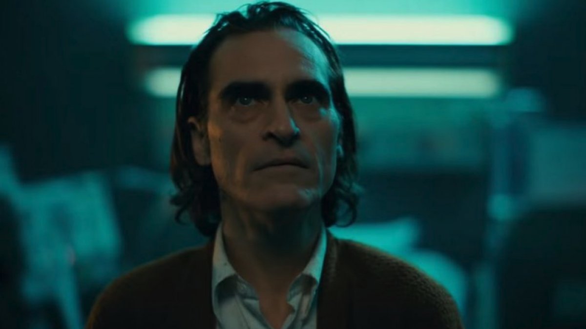 UniversoDCComic's tweet photo. Cine: JOAQUIN PHOENIX DESCONOCE SI VOLVERÁ COMO JOKER PARA UNA SECUELA
https://t.co/FuIFFopZtQ #dc #dccomics #DCDark #Joker #Joker2 #JoaquinPhoenix #ToddPhillips https://t.co/czMgXXqUHq