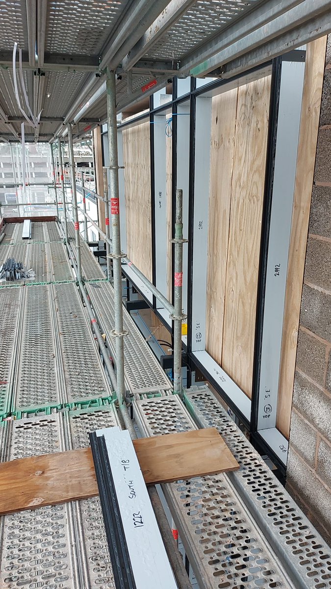 Pictures from one of our larger sites we are working on at the moment. Lots going on across the two buildings all covered away from the elements. Final images will be outstanding!
.
.
📍#paignton
.
.
#aluminium #aluminiumwindows #aluminiumdoors #construction #design #engineering