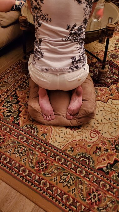 Women need big dicks not 4inchs of disappointment https://t.co/6LUsFZtvod