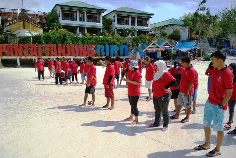 outbound2018's tweet photo. Berikut beberapa contoh outbound yang berbeda dan menarik untuk anda:
•Wisata Outbound
•Indoor team building
•Family Gathering
•Student jungle survivor
•The Apprentice
•Treasure Hunt
#outboundbandung #outboundmakassar #outboundbali https://t.co/403HTPQr7f