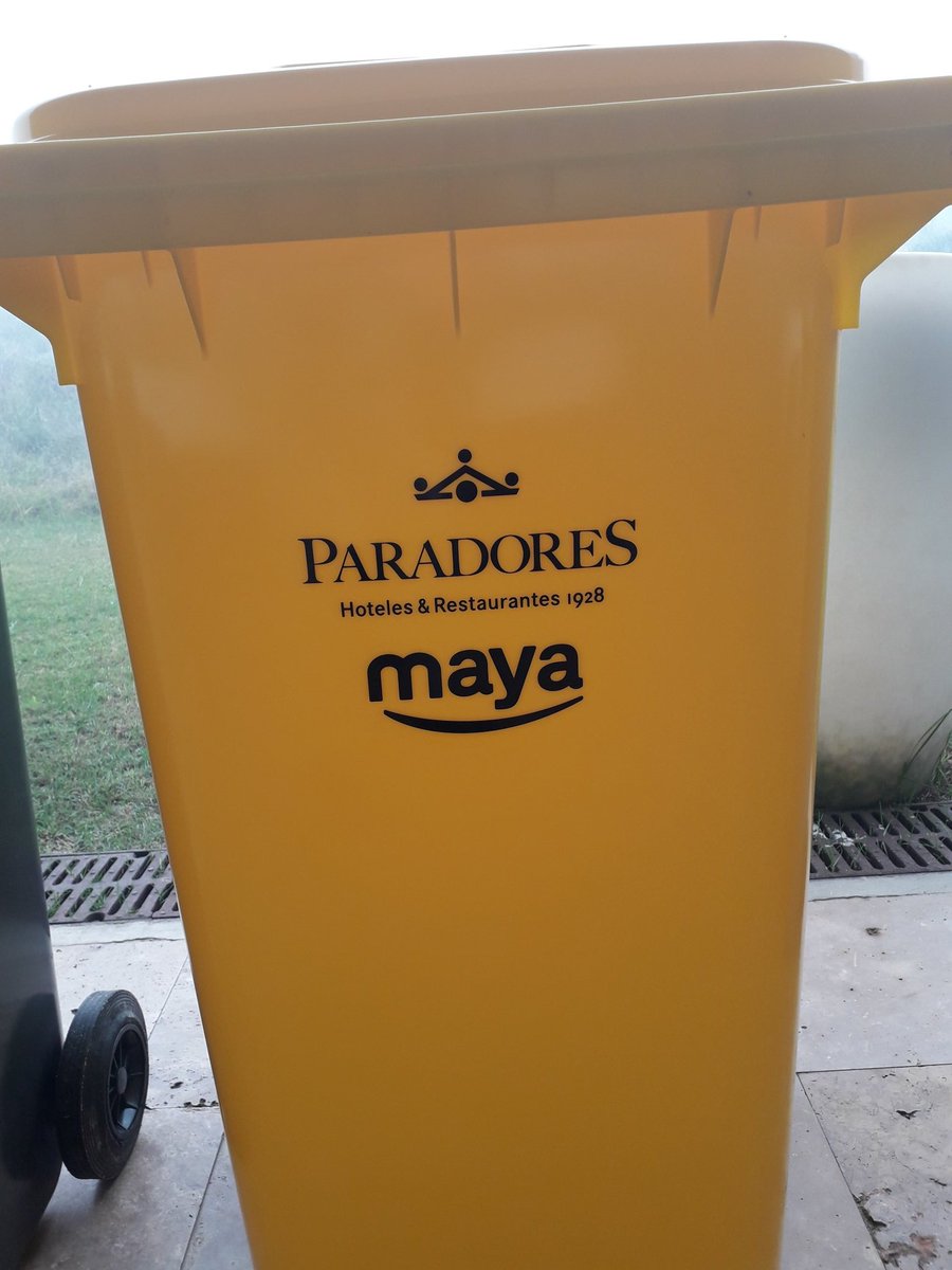fraconalv's tweet photo. Gracias #GrupoMaya y @xalocmar por haber realizado esta jornada de limpieza de playa y eliminación de plantas alóctonas en @paradores #Golf #ElSaler
Y gracias de nuevo por esos contenedores que nos habéis regalado¡
Vuestro proyecto #EverSea es maravilloso.
#ParadoresSostenibles https://t.co/7jpdp8ARLt