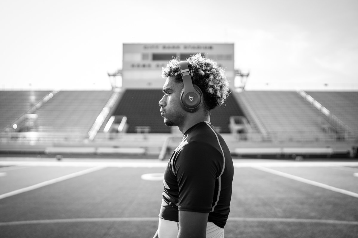 Nothing better than Texas High School Football on a Thursday.
<a href="/CrandallPirate/">Crandall Pirate Football</a> <a href="/CrandallSports/">Pirate Nation</a> <a href="/EldredgeWendy/">Wendy Eldredge</a>