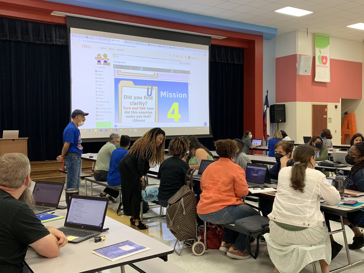 Armstrong Elementary tweet media