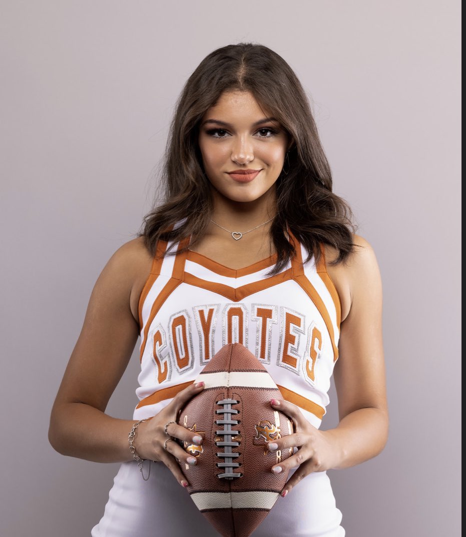 Bria Elise Escobar tweet media