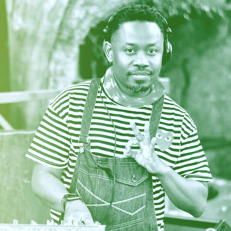 Hit_Refresh's tweet photo. For tonight's #HitRefresh throwback, @DJ_Strat3gy's taking us 6 years back to the year 2015. 💚

Head to our YouTube channel now and relive the night with @2laniTheWarrior and @BrianBlaq on the decks.