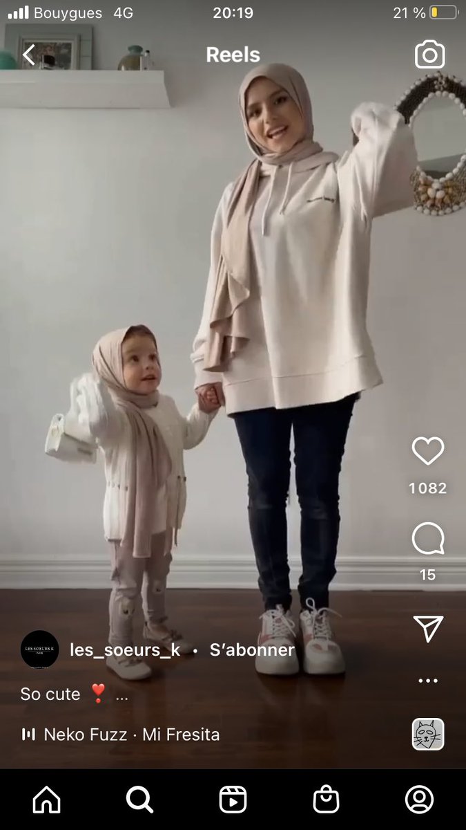LydiaGuirous's tweet photo. Je condamne ce marketing islamiste qui s’attaque aux petites filles! 
Qui osera encore dire que cela n’existe pas?
Notre pays doit s’insurger contre cette soumission et cette provocation/rejet des valeurs de l’Occident qui s’inculquent dès le plus jeune âge! #islamisme #soeursK https://t.co/GfiMdLeIVA