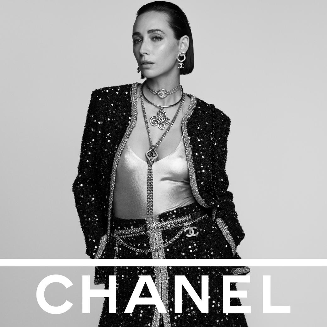 CHANEL on X: Listen to the CHANEL Spring-Summer 2022 Ready-to-Wear show  soundtrack. Listen on  and  # CHANELSpringSummer #CHANEL #CHANELShow  / X