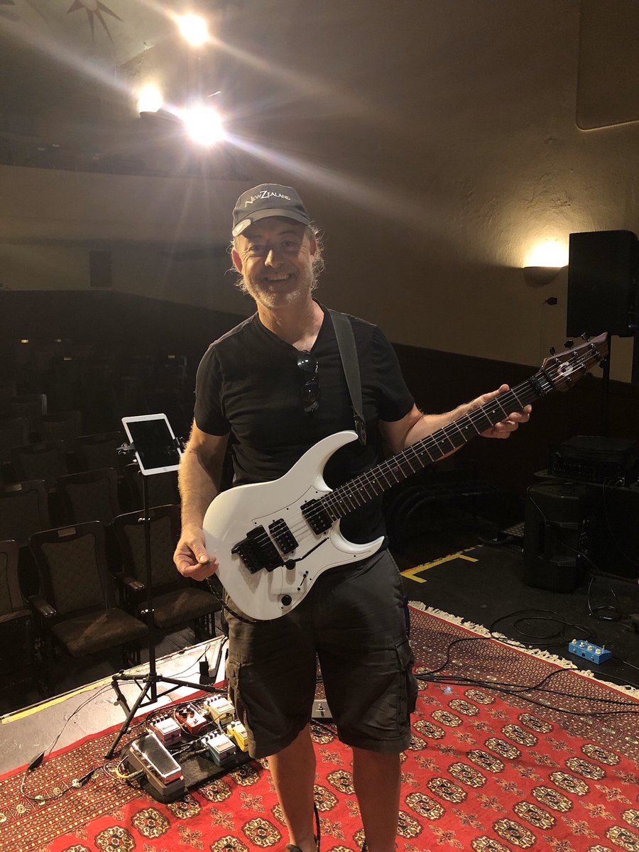 3GGuitars's tweet photo. Its good to be back out and playing again! 3G pearl white Performer on deck! #3Gguitars #innovation #patents #guitar @3GGuitars @FU_Tone @dbrowne1973 @MadHatterGuitar @chickenfootjoe @MulveyMusic #3Gguitars #innovation #patents #guitar https://t.co/k55RpeE9ij
