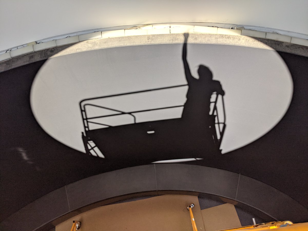 Vault Fine Art Services tweet media