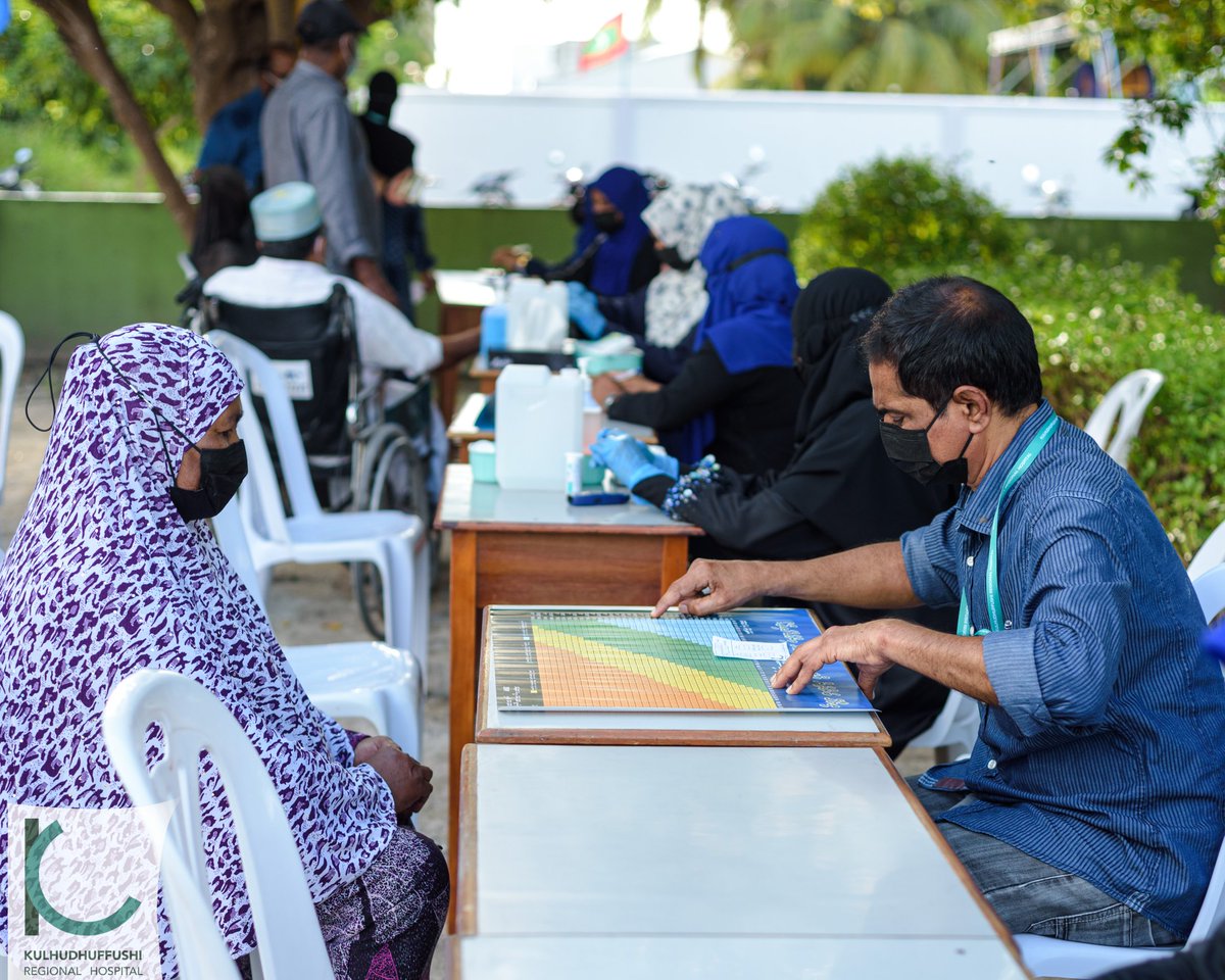 KRHmv's tweet photo. Our Community Health Workers represented the KRH stall at today's event held to celebrate International Day of Older Persons, organized by the Women`s Development Committee in collaboration with @maldivianrc and Community Centre.
#israhvehingedhuvas #01Oct21
#DigitalEquityforAll https://t.co/2H5oazzt5a