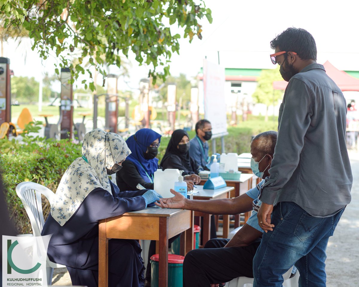 KRHmv's tweet photo. Our Community Health Workers represented the KRH stall at today's event held to celebrate International Day of Older Persons, organized by the Women`s Development Committee in collaboration with @maldivianrc and Community Centre.
#israhvehingedhuvas #01Oct21
#DigitalEquityforAll https://t.co/2H5oazzt5a