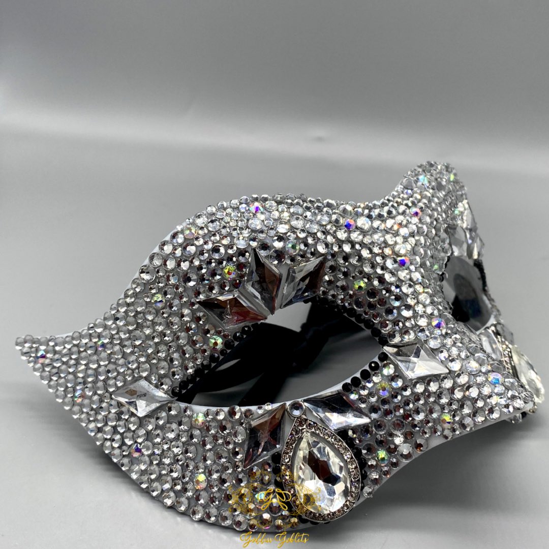 GoddessGoblets's tweet photo. https://t.co/HYXyYCOt67

Sold out? No problem! We are taking limited custom orders.

🎭✨ https://t.co/ZG8vl5SN7T