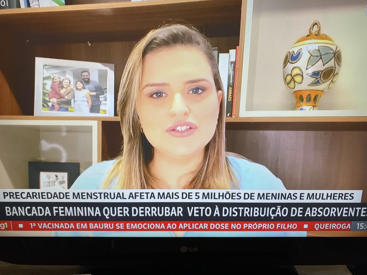 Zedeabreu's tweet photo. Furando a bolha! Valeu a luta! @MariliaArraes no @jornalhoje e no @estudioi https://t.co/FTnsPEPW06