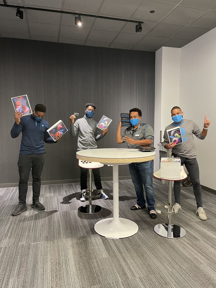 Rob (@robertgreene__) on Twitter photo When the deal finally closes ๐ <a href="/attJelaniBlake_/">Jelani Blake</a> gets it done with a FN Extended Primary deal at Chinatown. Shout out to @MASWreckingCrew and <a href="/jaimeattbiz/">Jaime Quintero</a> ! When the deal finally closes ๐ <a href="/attJelaniBlake_/">Jelani Blake</a> gets it done with a FN Extended Primary deal at Chinatown. Shout out to @MASWreckingCrew and <a href="/jaimeattbiz/">Jaime Quintero</a> !