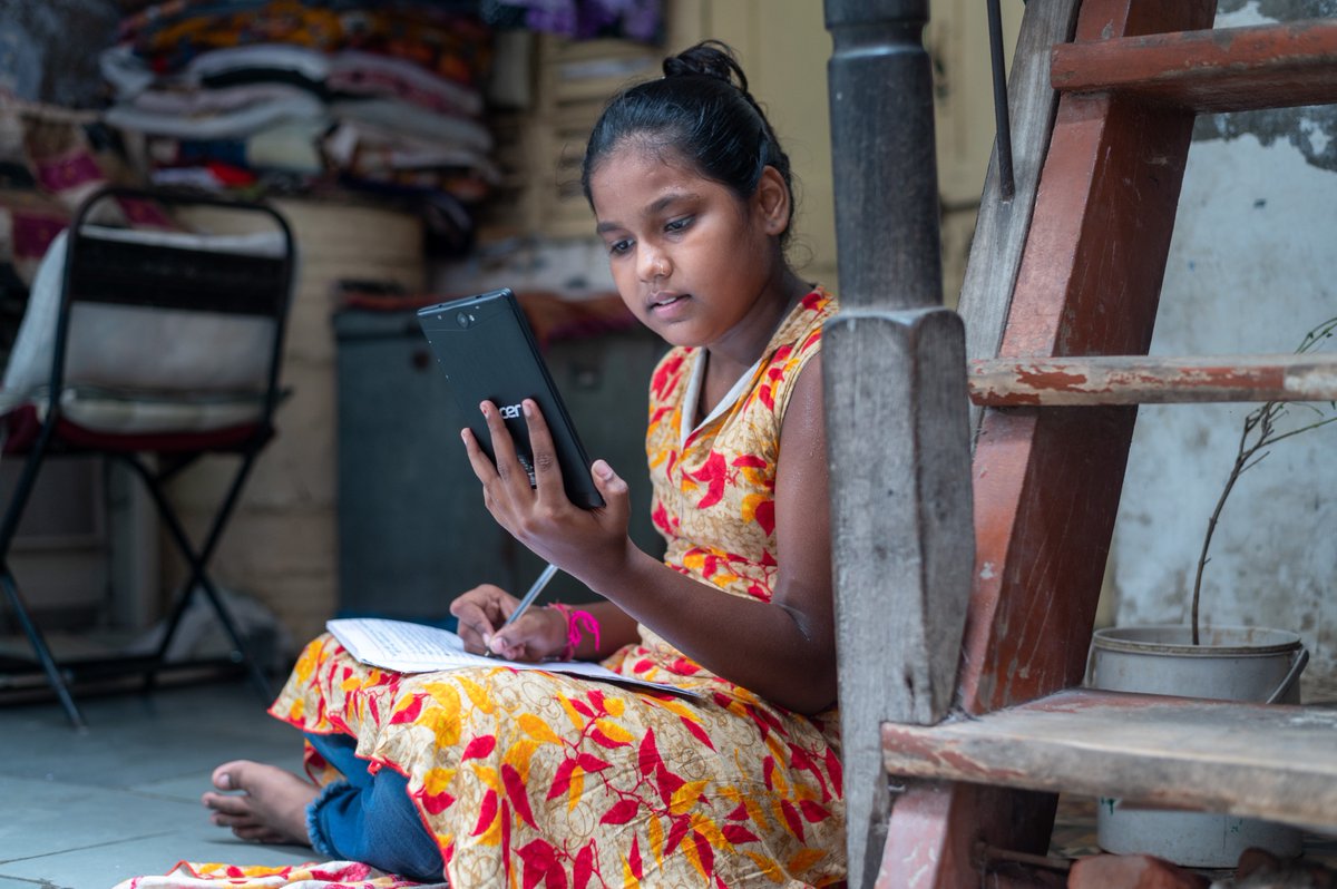 UNICEFEducation's tweet photo. While COVID-19 accelerated the use of digital platforms, millions of girls remain disconnected.

Together, let's work to bridge the digital divide so that every child has access to technology, no matter where they live. #DayOfTheGirl https://t.co/EAfFLP6hDU