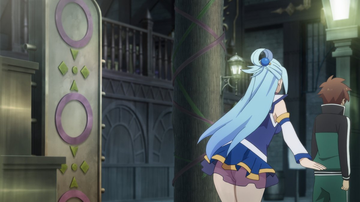 A few more for fellow bottomless upskirt enjoyers